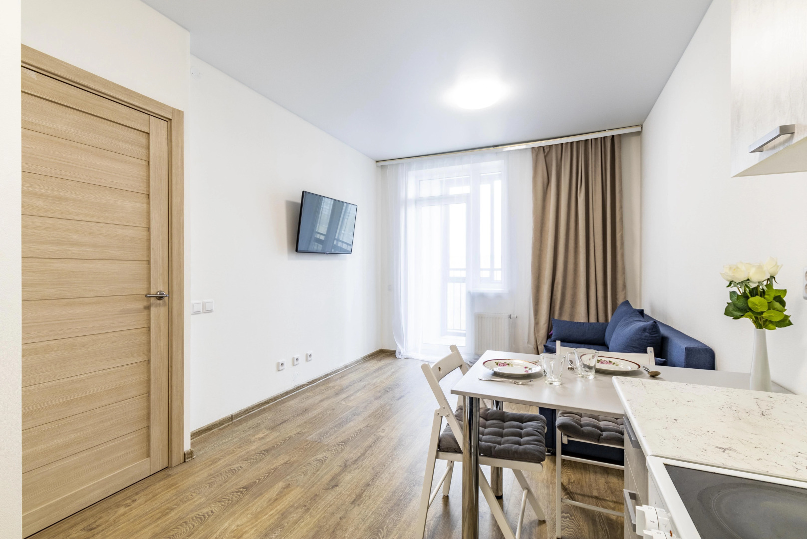 Квартира евродвушка BeGuest Крауля 89а для 4х гостей