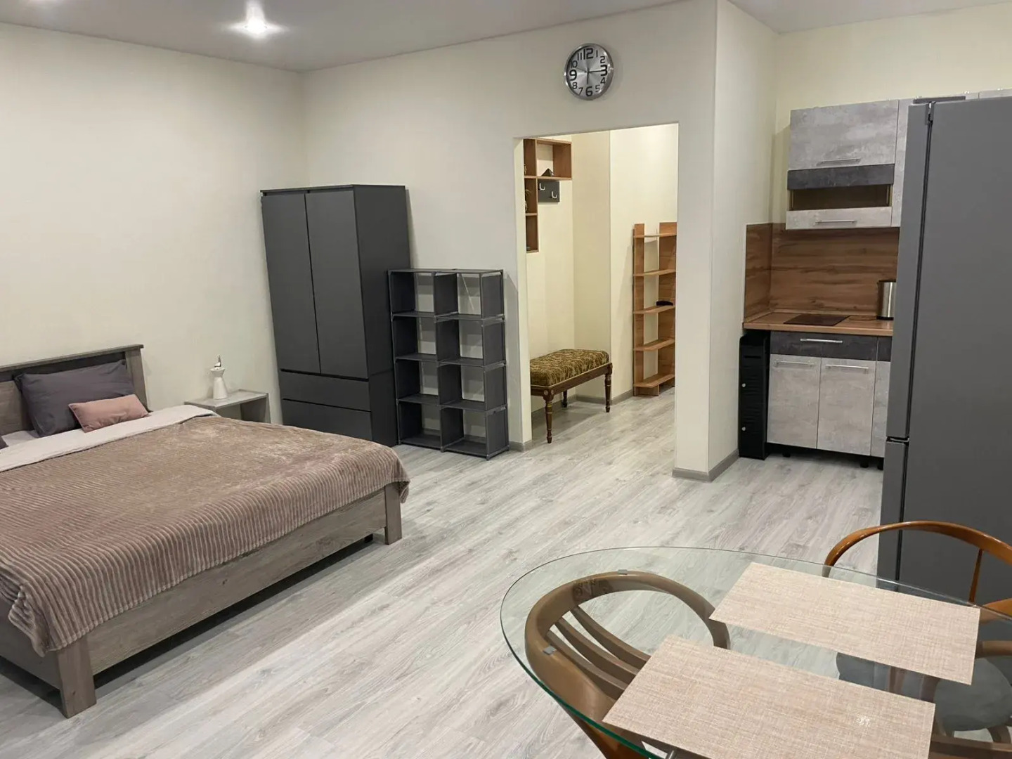 Квартира Просторная студия в Уссирийске