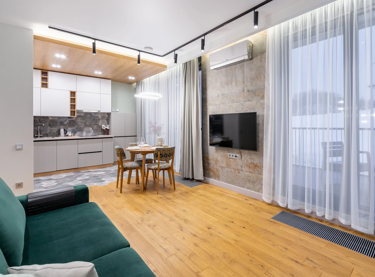 Апартаменты Рядом Охта Парк