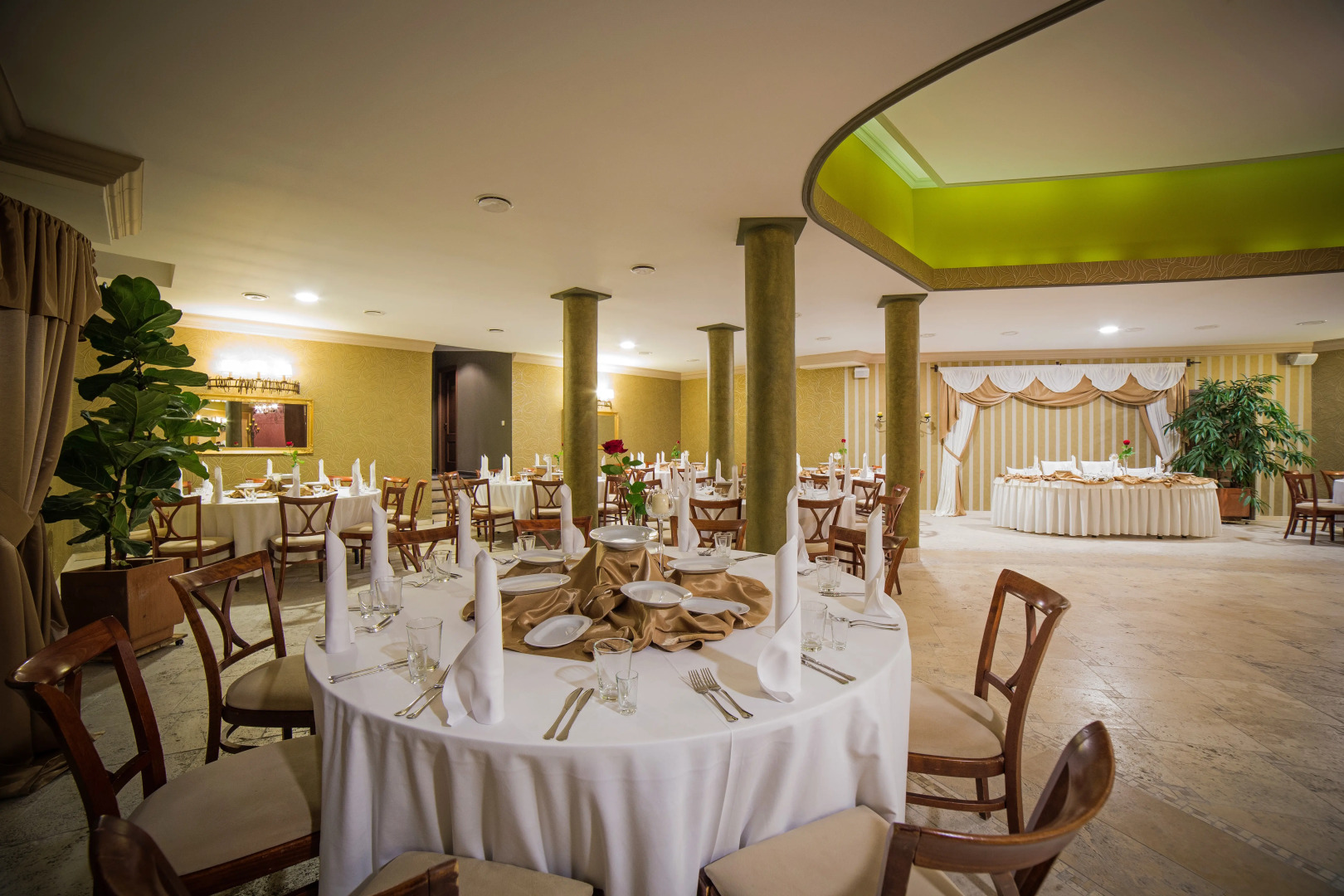 Отель Korona Park Klewinowo