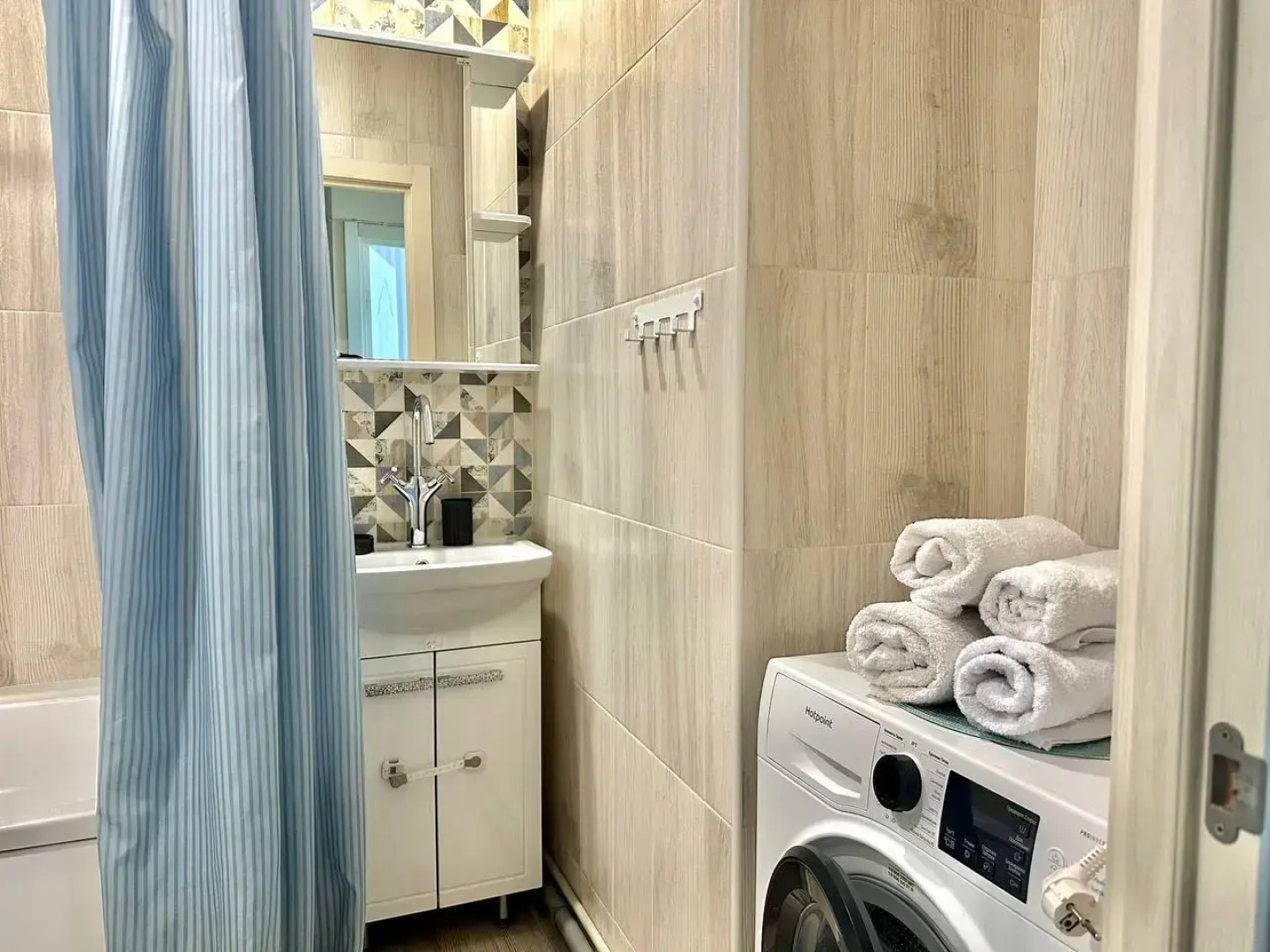 Квартира на 5 Человек с Парковкой