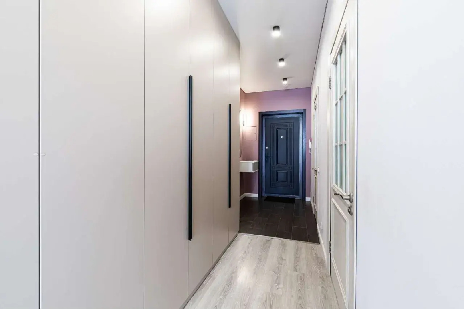 Апартаменты Красивая видовая квартира в историческом Центре Казани