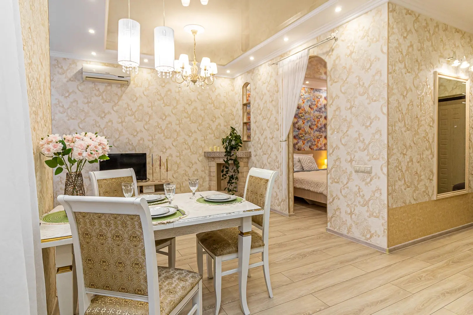 Квартира Однокомнатная на Яна Полуяна