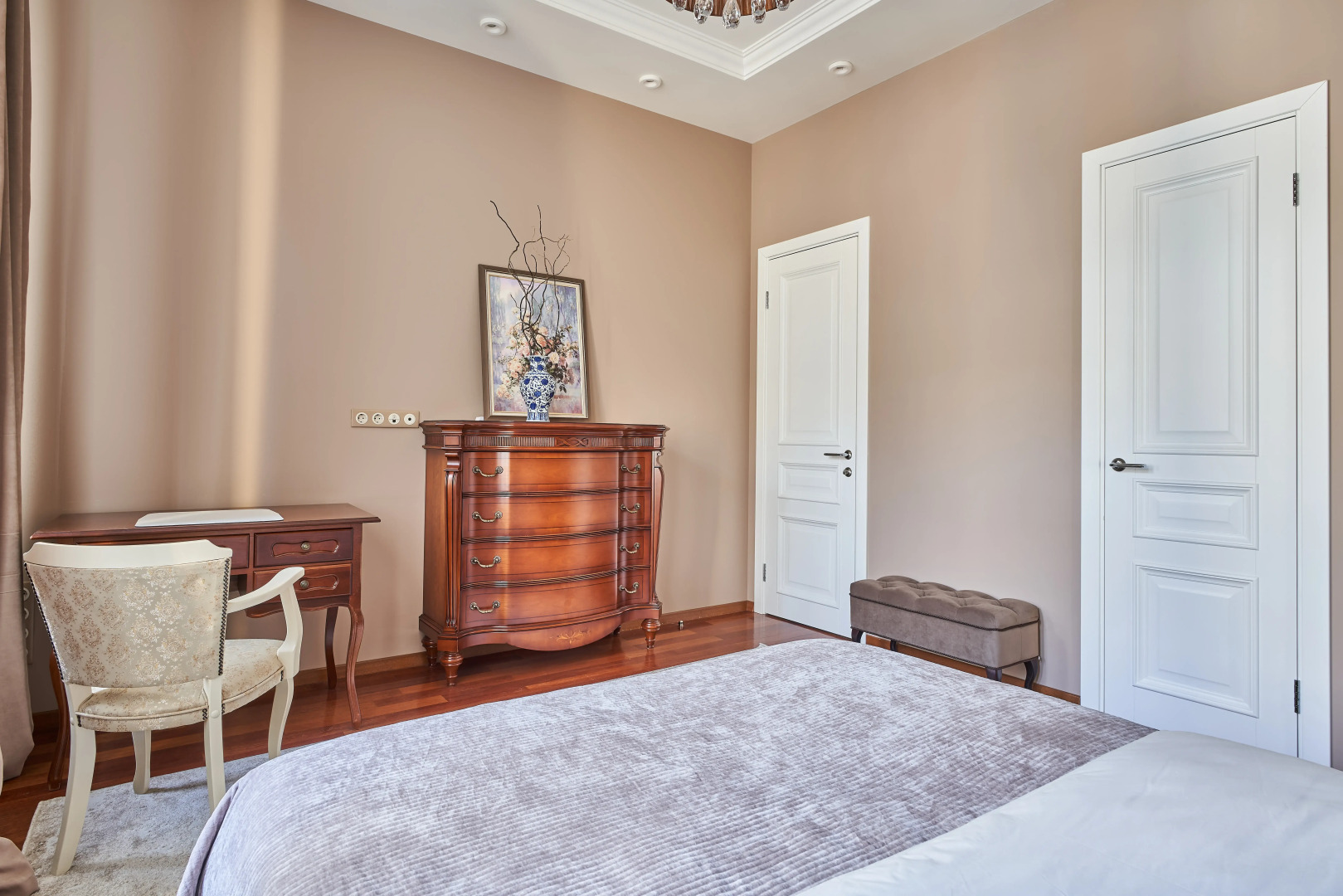 Апартаменты в Доходном доме на Патриарших прудах