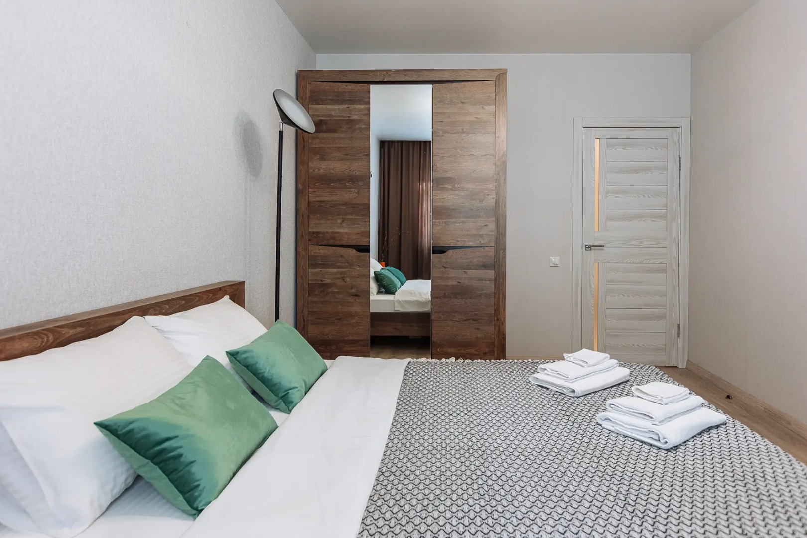 Апартаменты улучшенные в новом доме