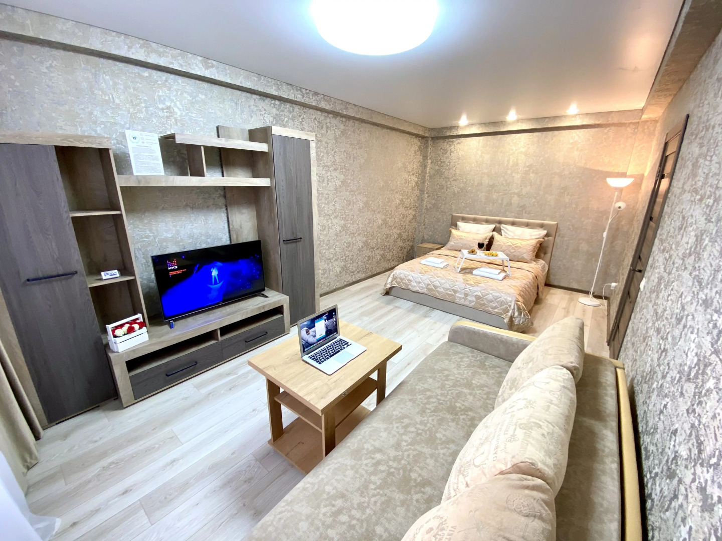 Апартаменты Fsf Премиальные В Центре - Дистанционный Заезд