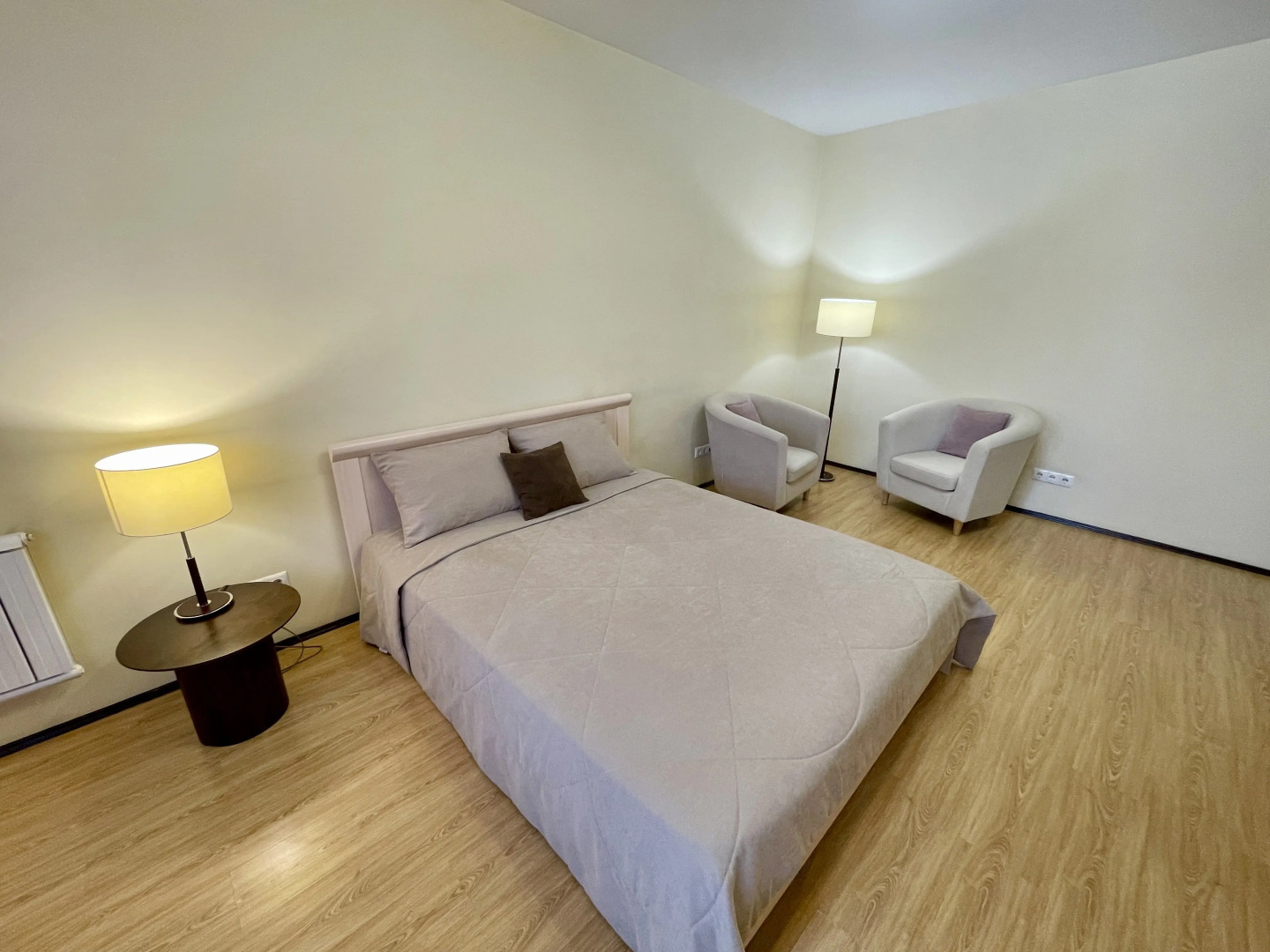 Апартаменты Авиаторов 33