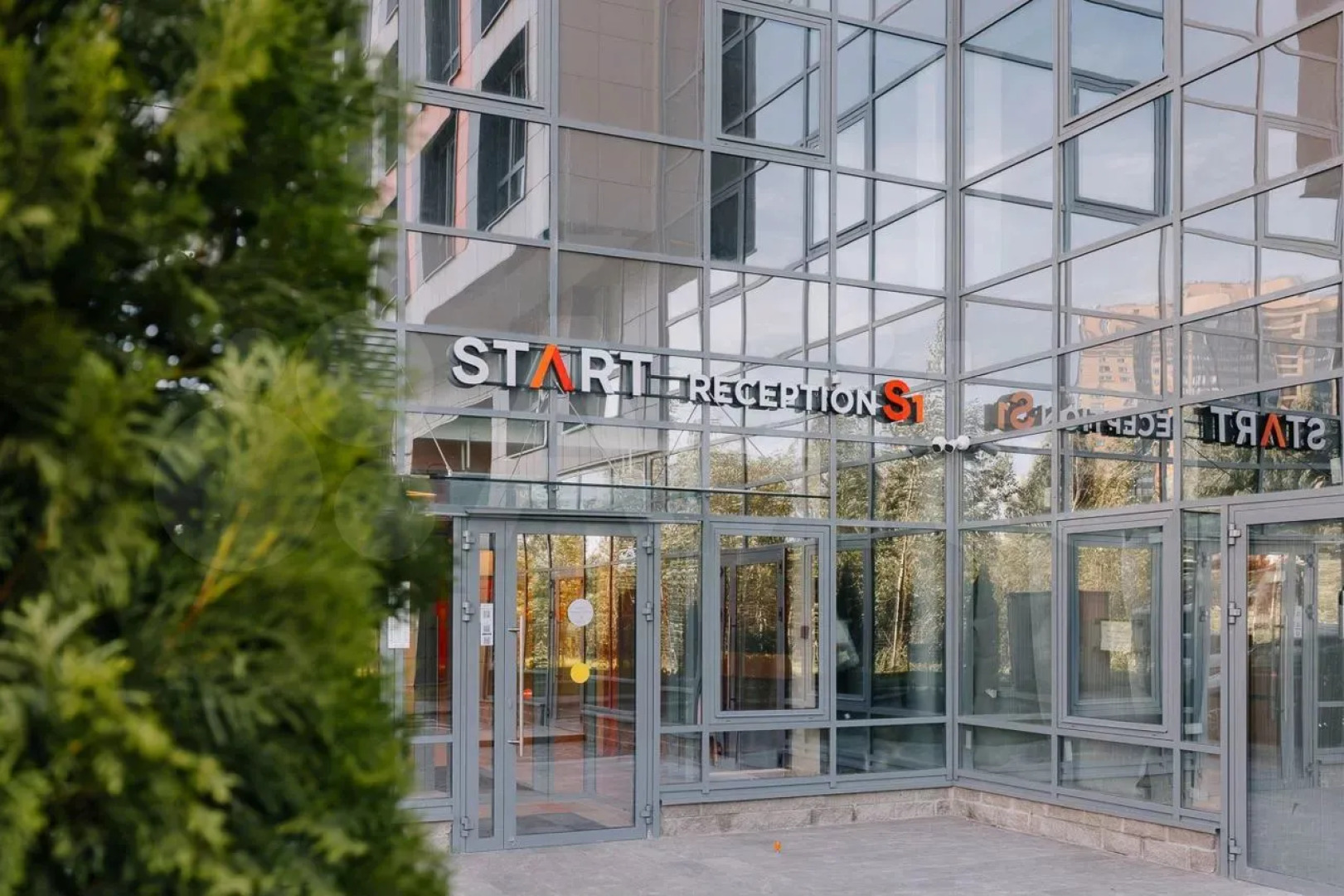 Апартаменты Уютная Студия с панорамным видом на город рядом с метро Парнас