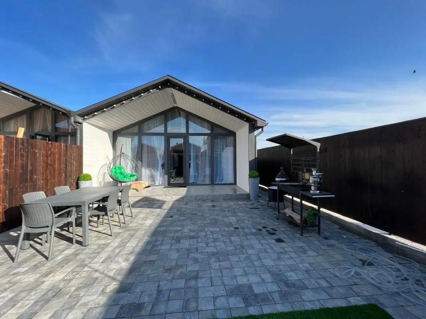 Бунгало на Берегу Моря Sea Breeze