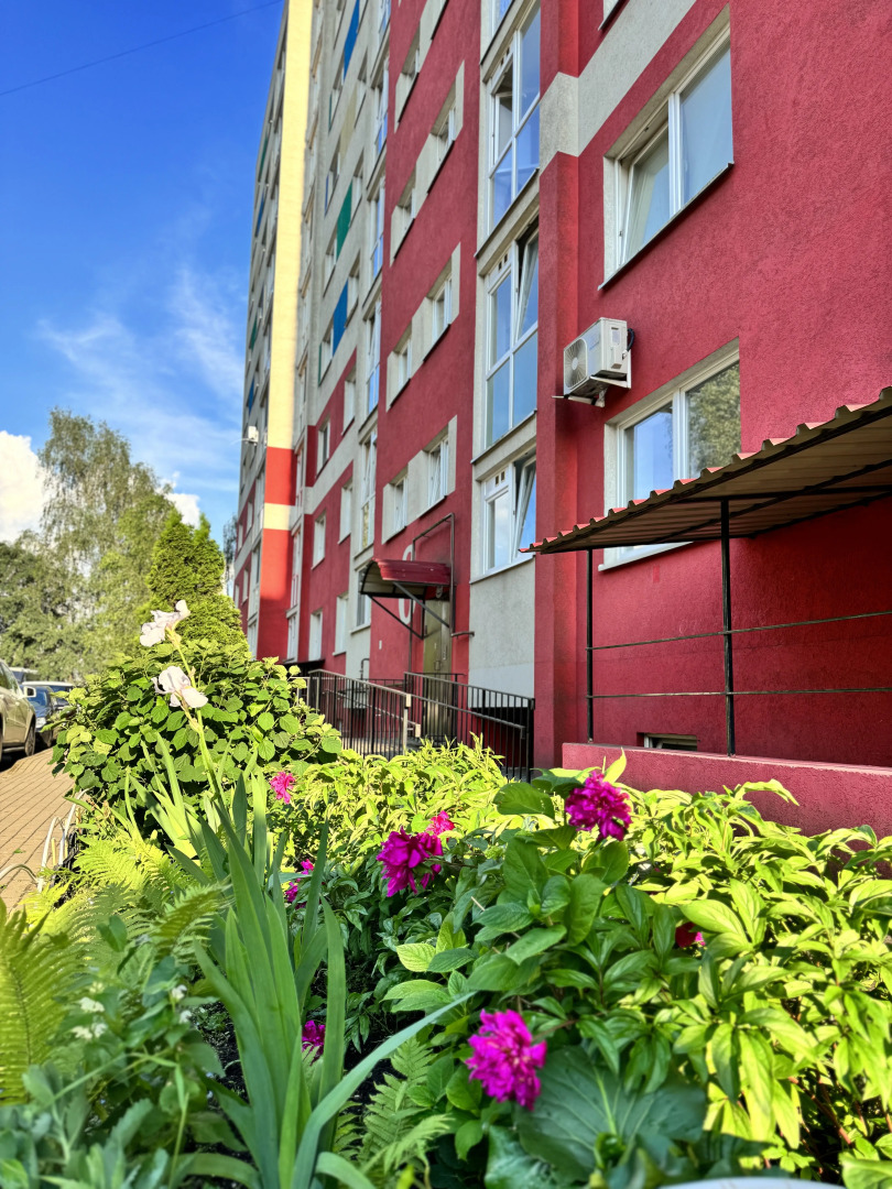 Апартаменты Друзья на Зорге 1