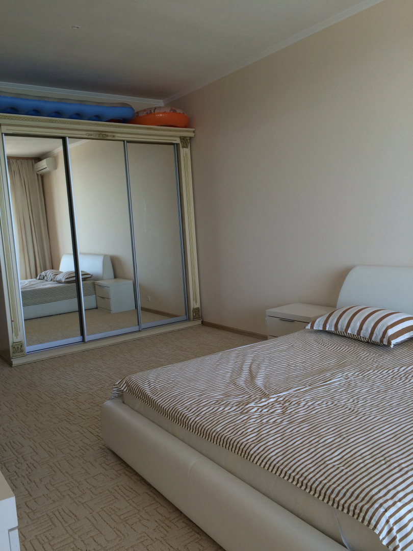 Апартаменты Премьера 8