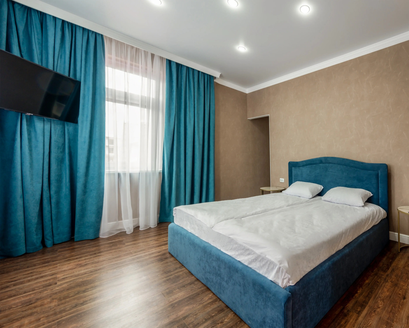 Апартаменты Трехкомнатные на Первомайская 23