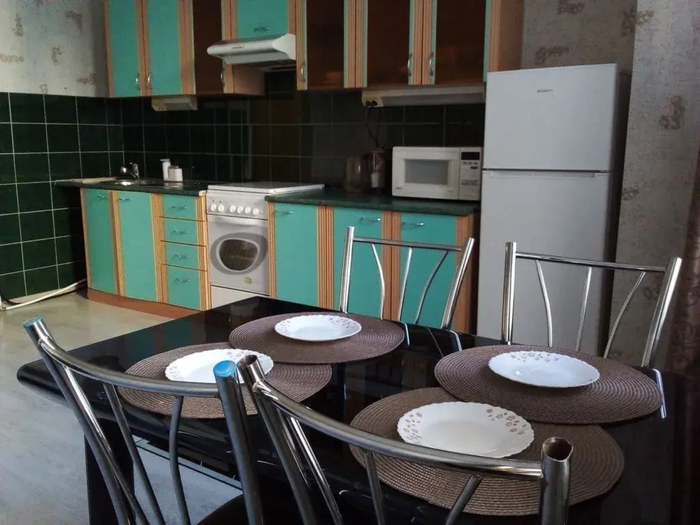 Апартаменты с Панорамным Окном и Видом на Красную Площадь