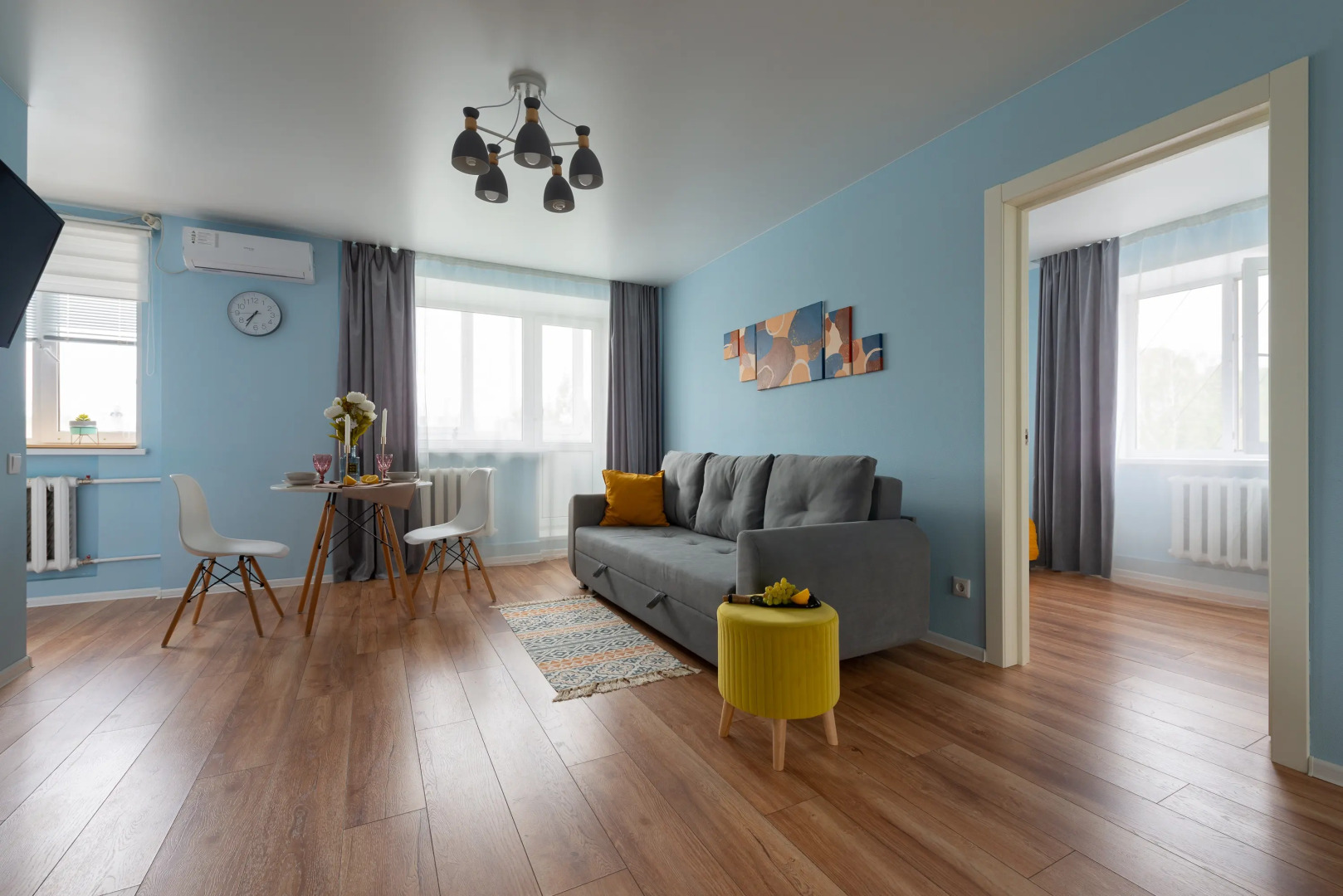 Апартаменты Аквамарин у БЦ Магеллан