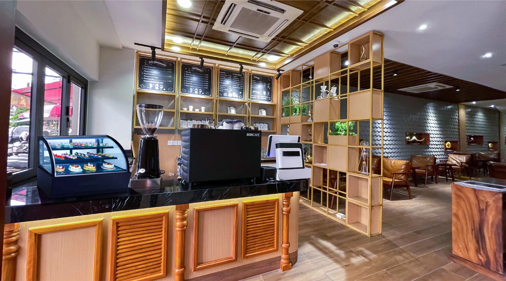 Отель G Mekong Hotel Phnom Penh