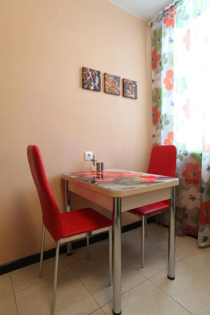 Апартаменты на Марковникова 10а