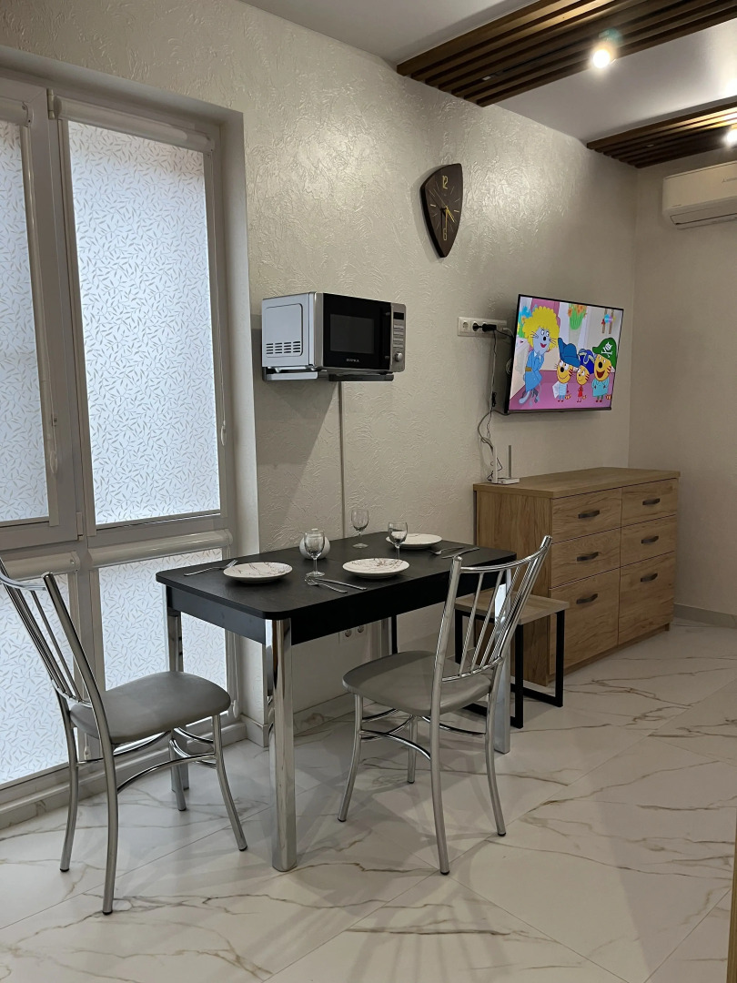 Апартаменты Актер House