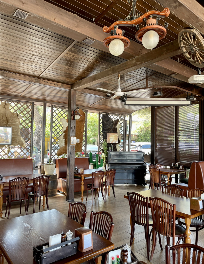 Отель Saloon Western