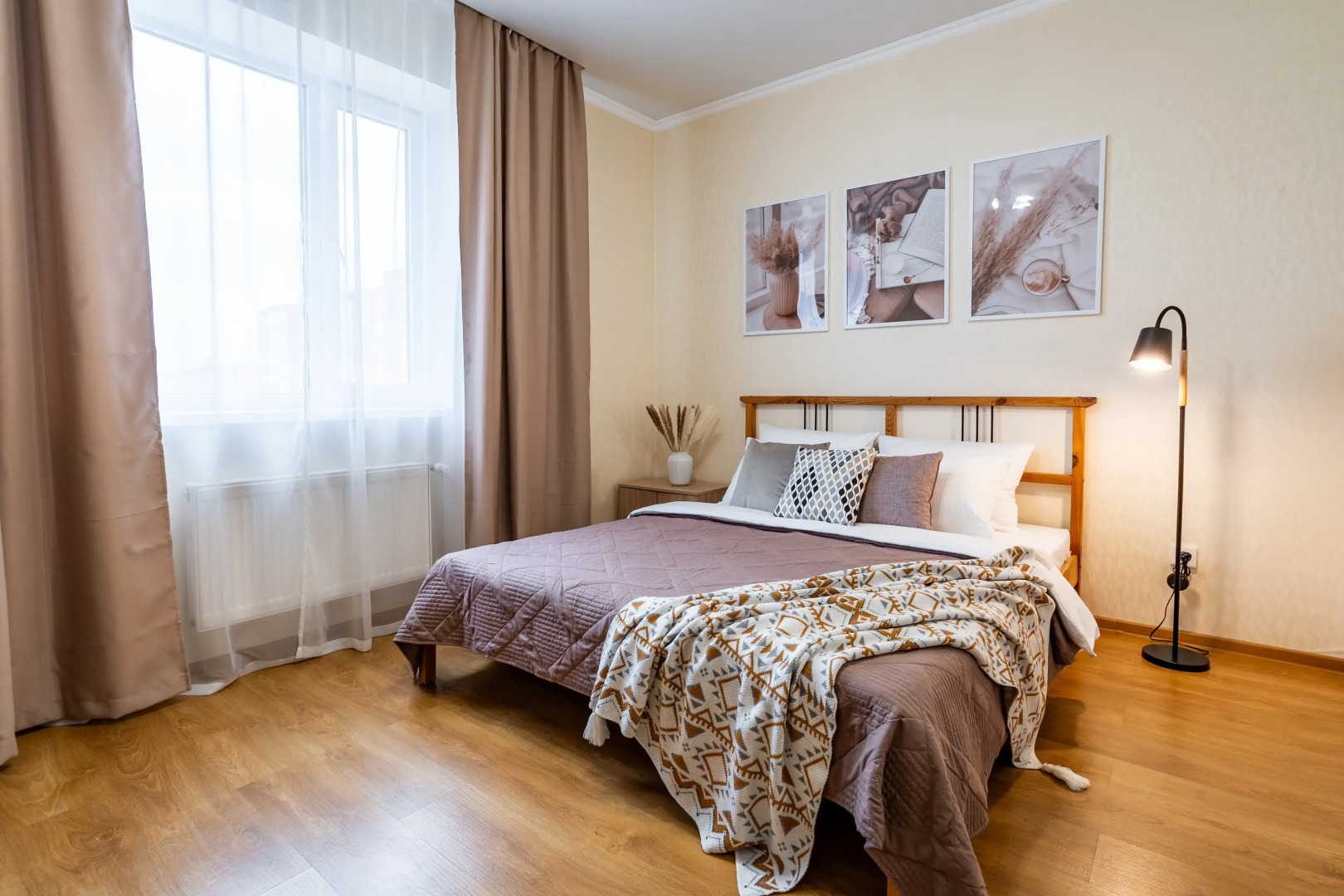 Квартира двухкомнатная Апарт-Отелика в шаговой доступности к парку Галицкого