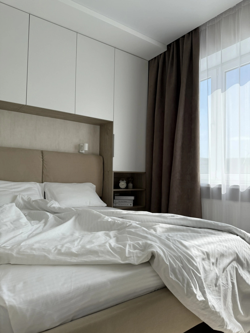 Апартаменты PosutochnoSV на Лунной 30