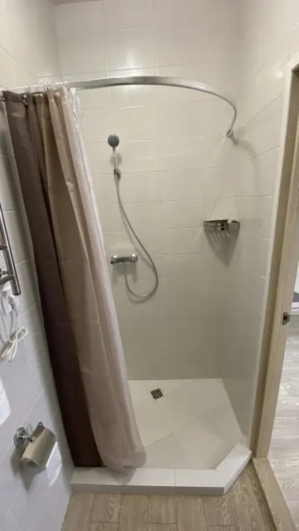 Апартаменты на Аллее Труда 21 4