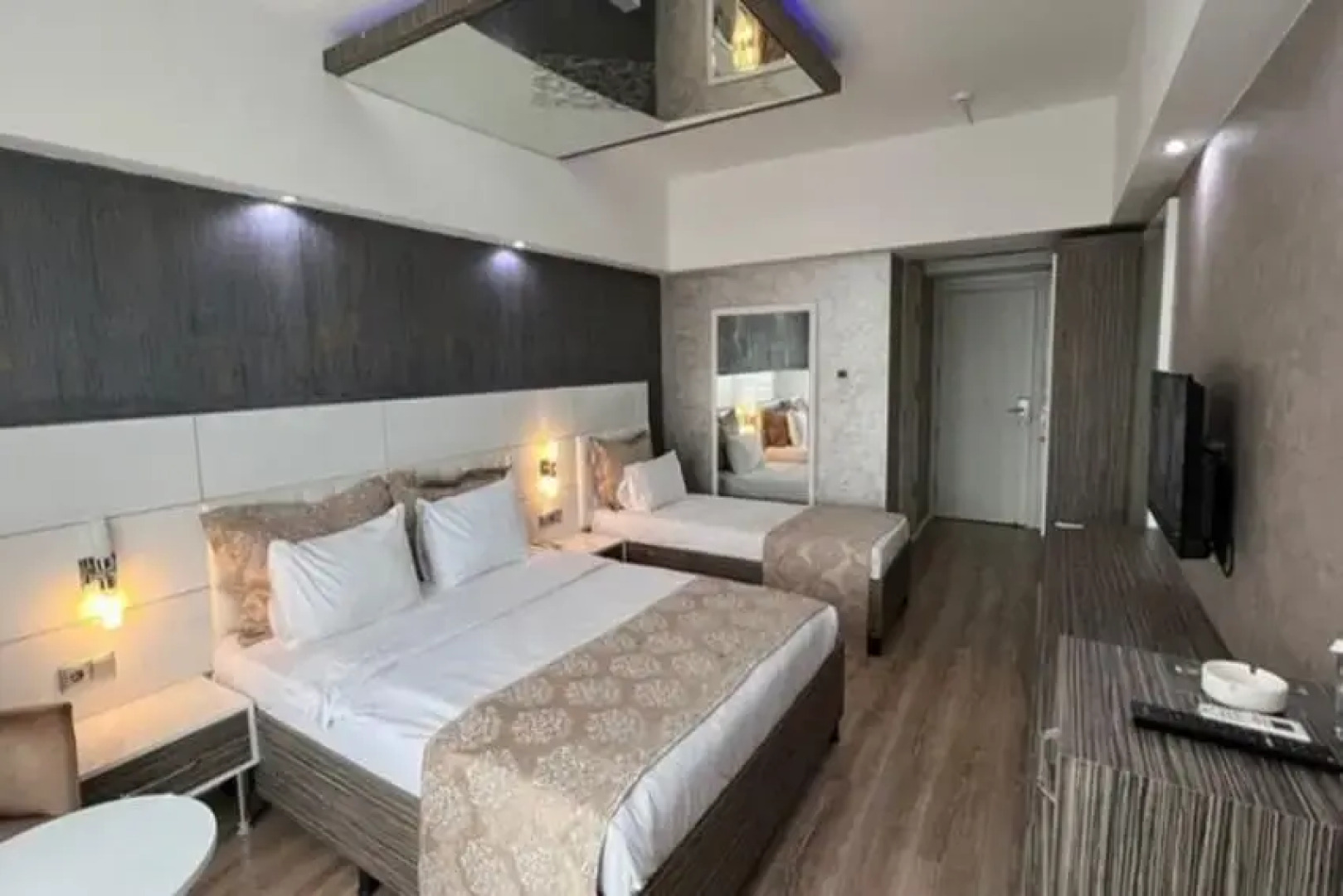 MOX Hotel Wellness & Spa