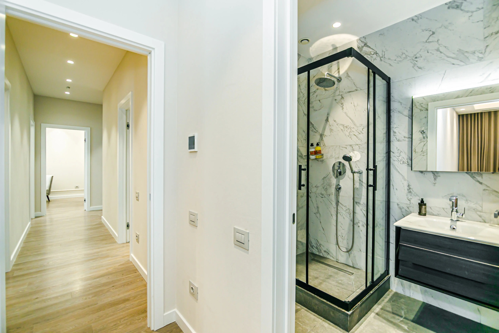 Апартаменты VIP 2 Bedroom in Baku White City