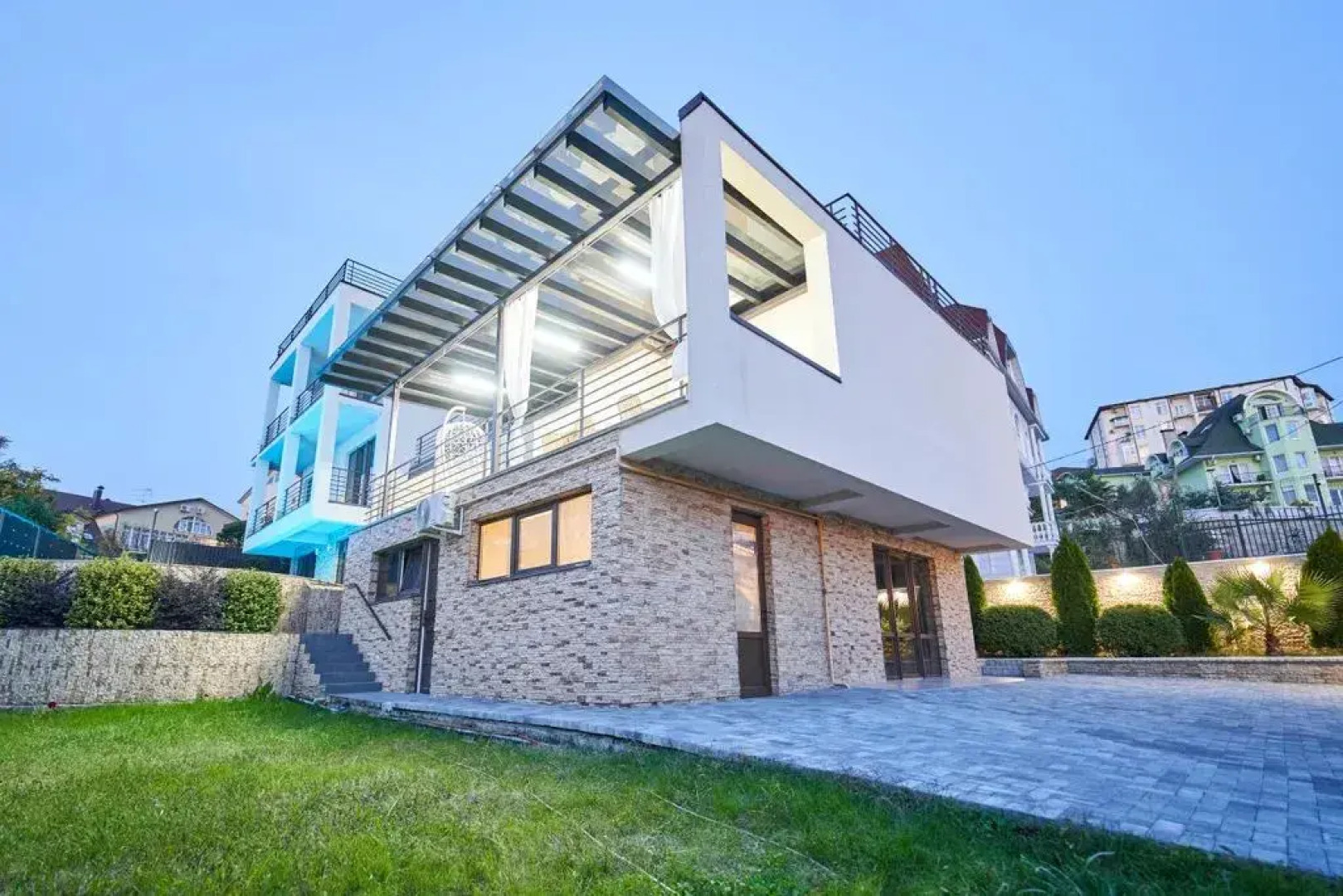 Апартаменты Вилла на Орбитовской