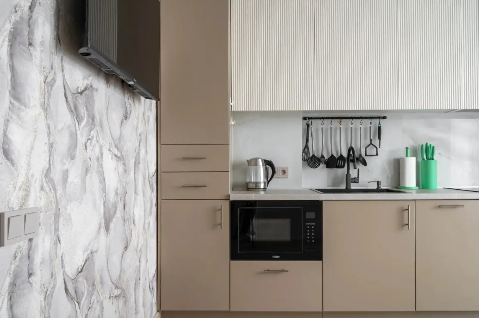 Апартаменты RED APARTMENTS Светлана Парк Офелия