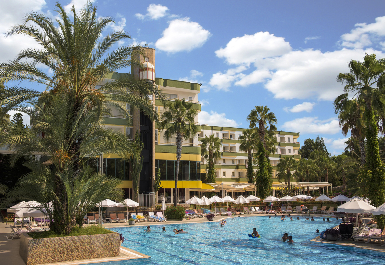 Отель Botanik Hotel & Resort