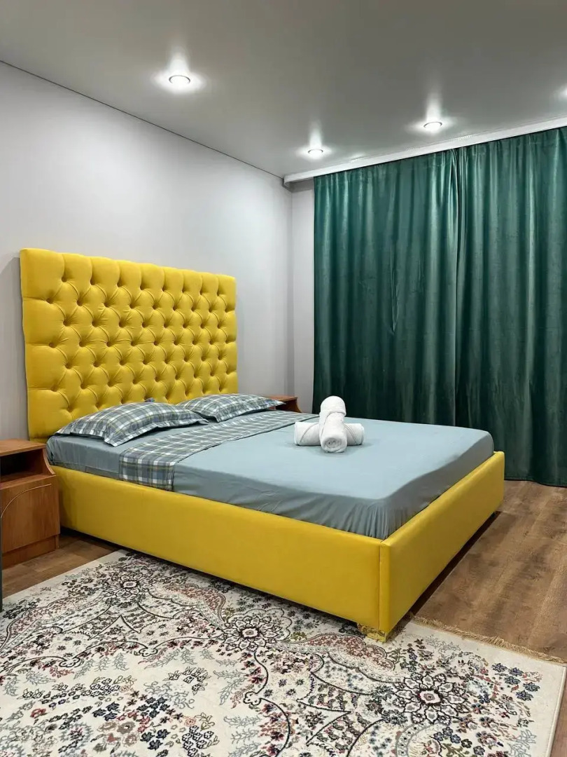 Апартаменты 1-комнатная квартира в 11 микрорайоне