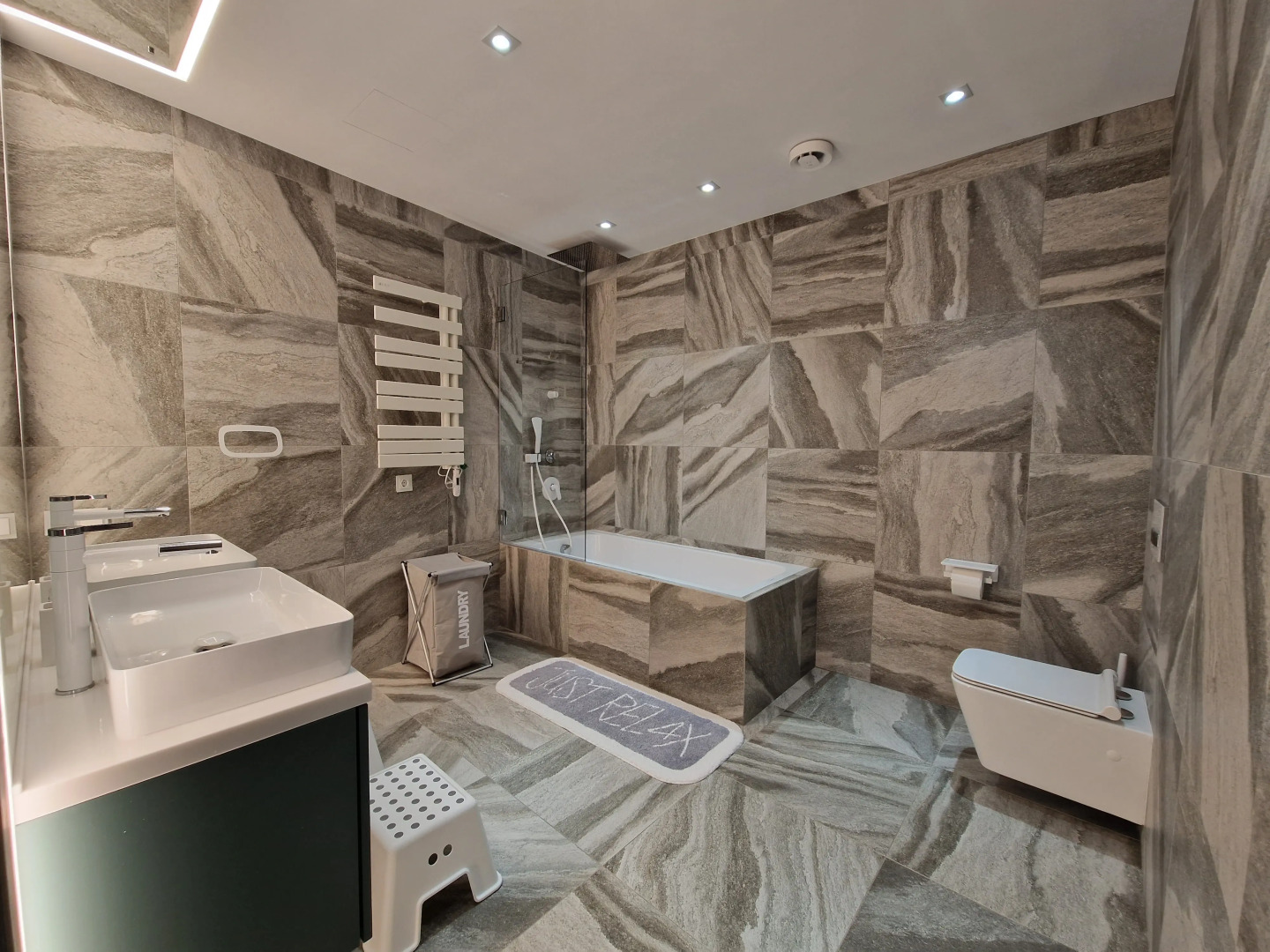 Апартаменты 3-к Karat с видом на море