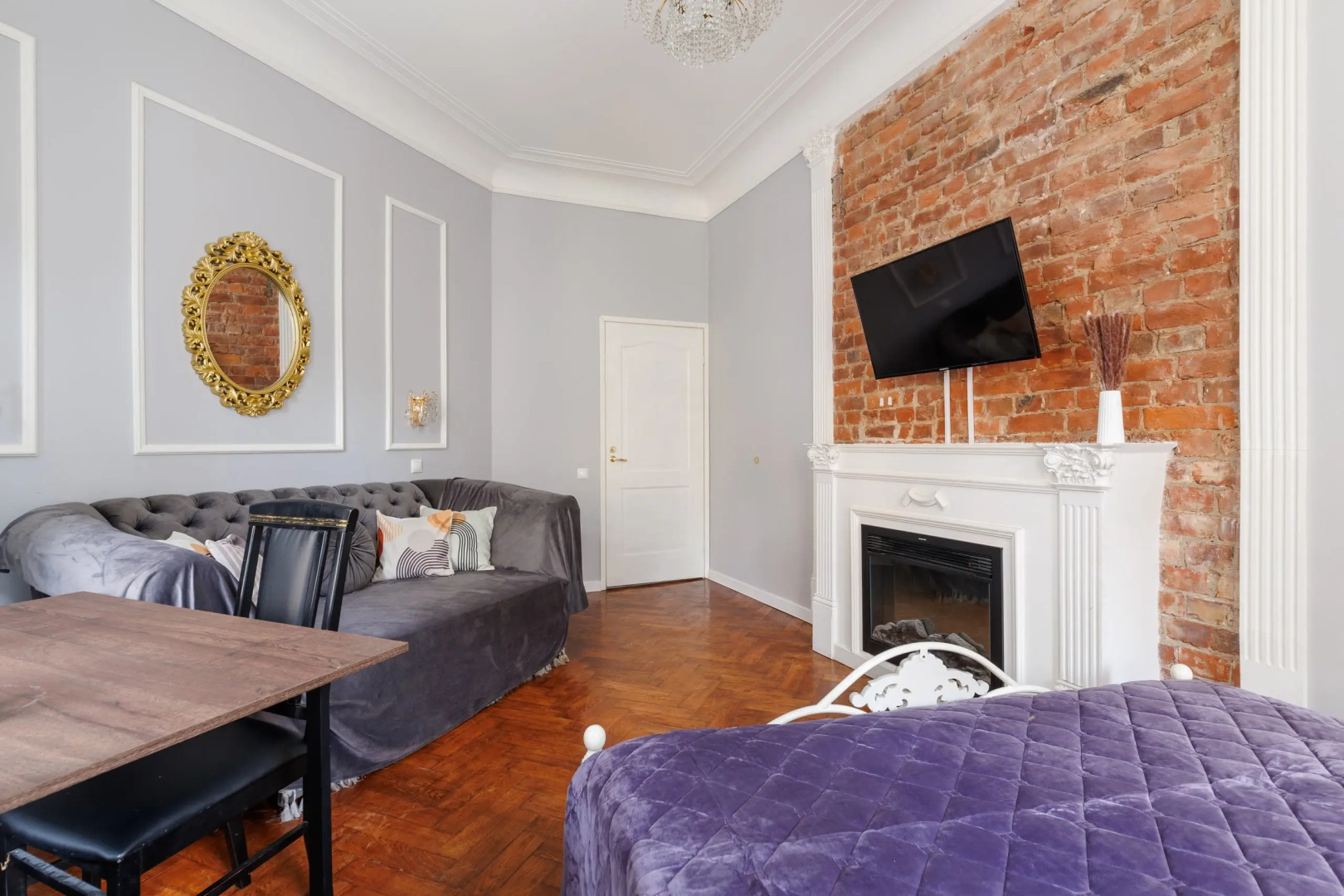 Апартаменты Лофт у Площади Восстания 2 спальни