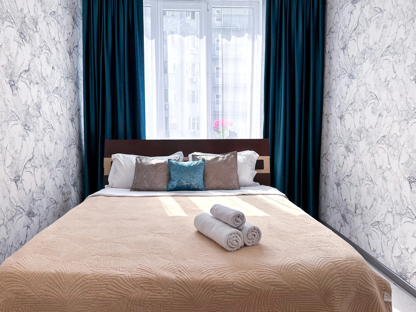 Апартаменты Светлая, уютная квартира в 10 мин от Мега парк (646)