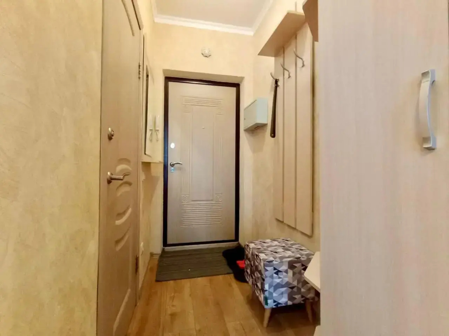 Квартира Уютная в Жк Вертикаль