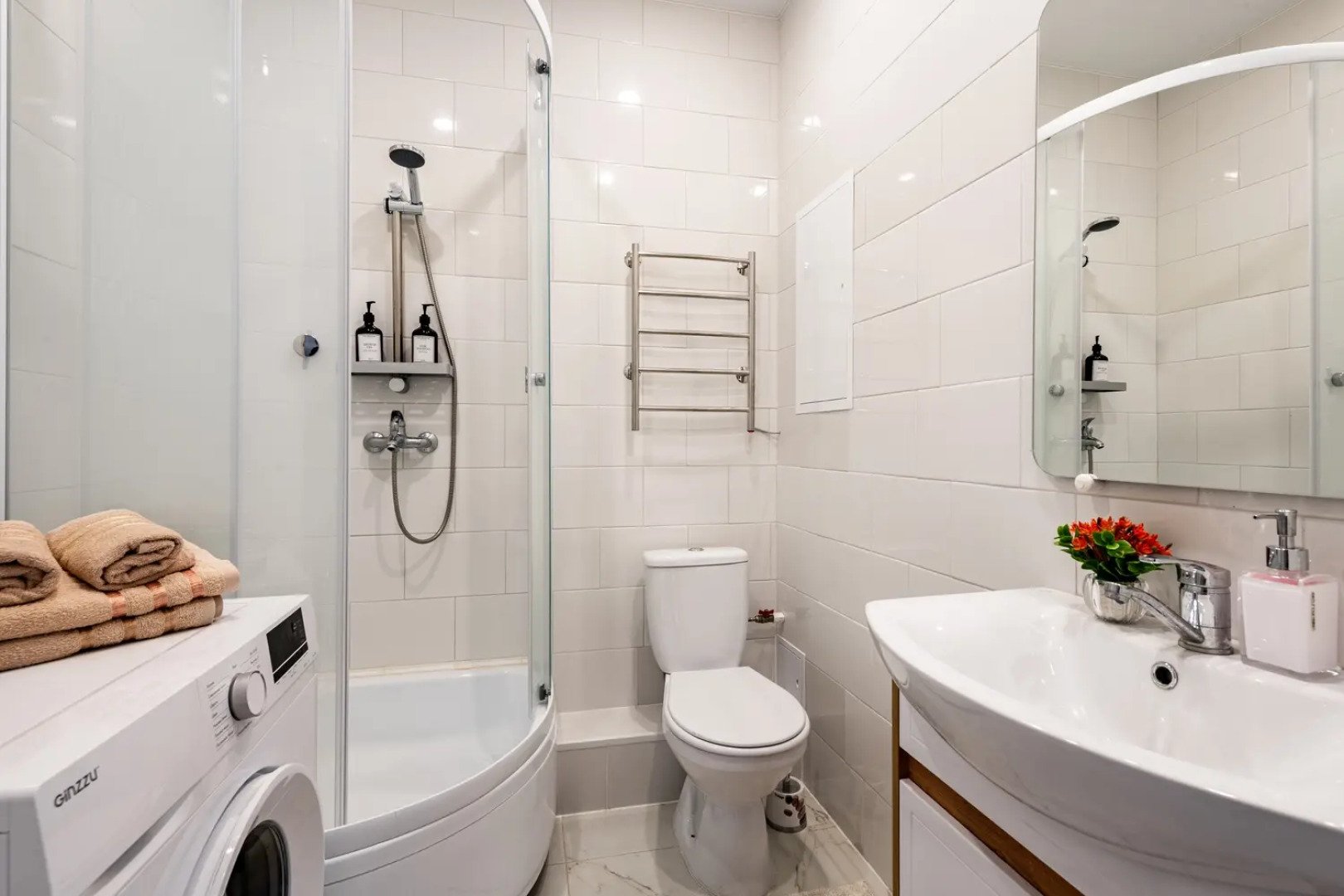 Апартаменты Sunmarine на улице Анны Ахматовой