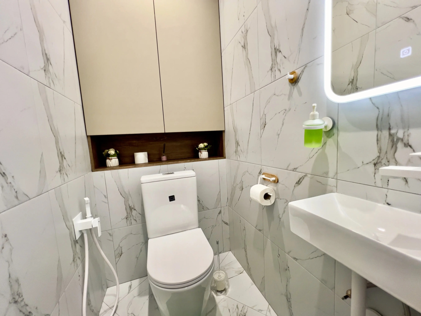 Апартаменты семейные ВыДома в ЖК CityLife в центре города