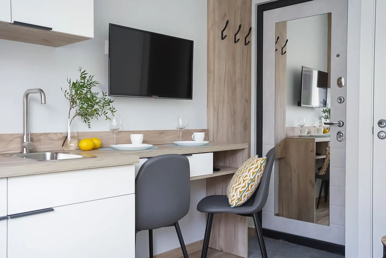 Апартаменты Pavlov № 1 у озера