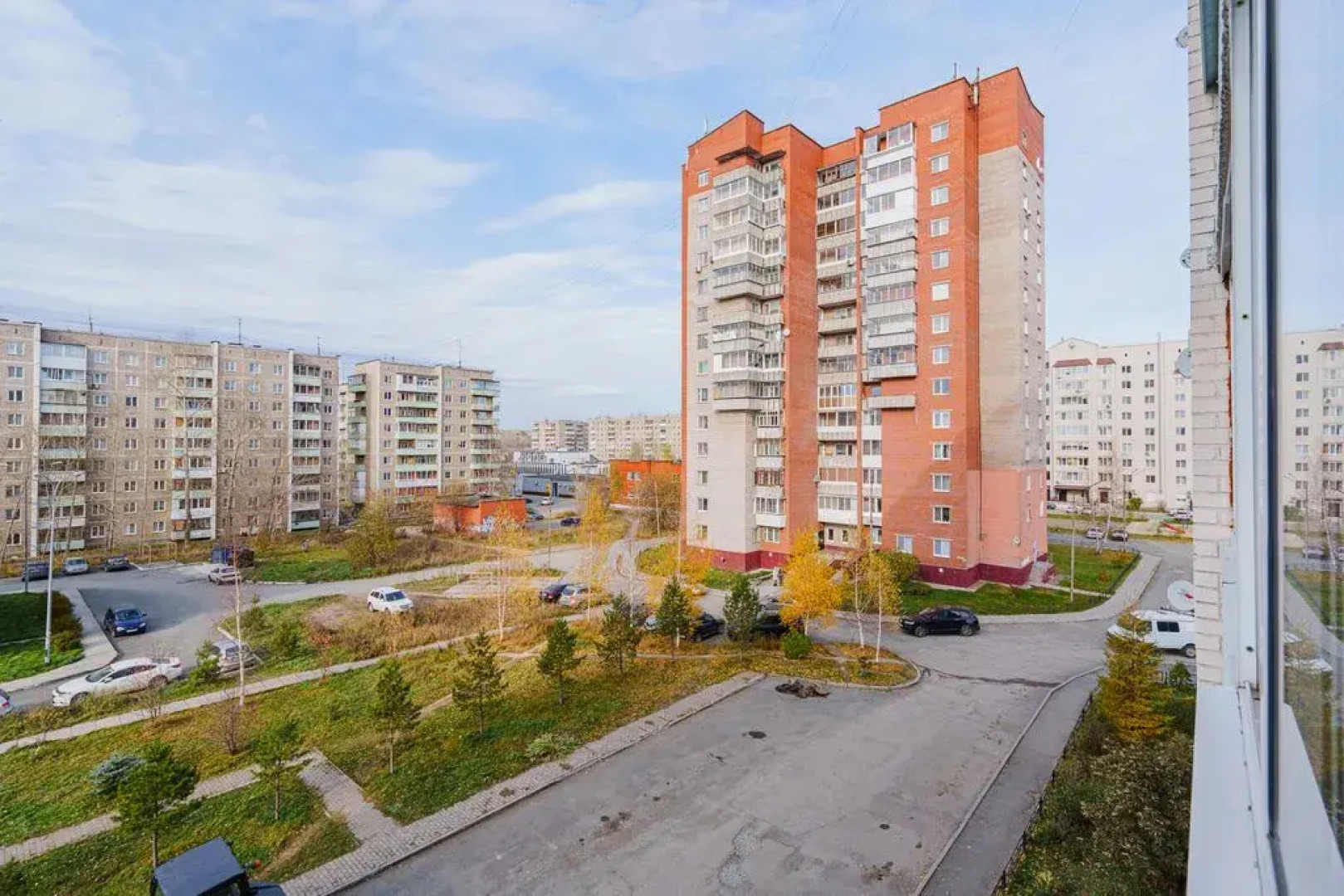 Студия Granada уютная современная в новом доме