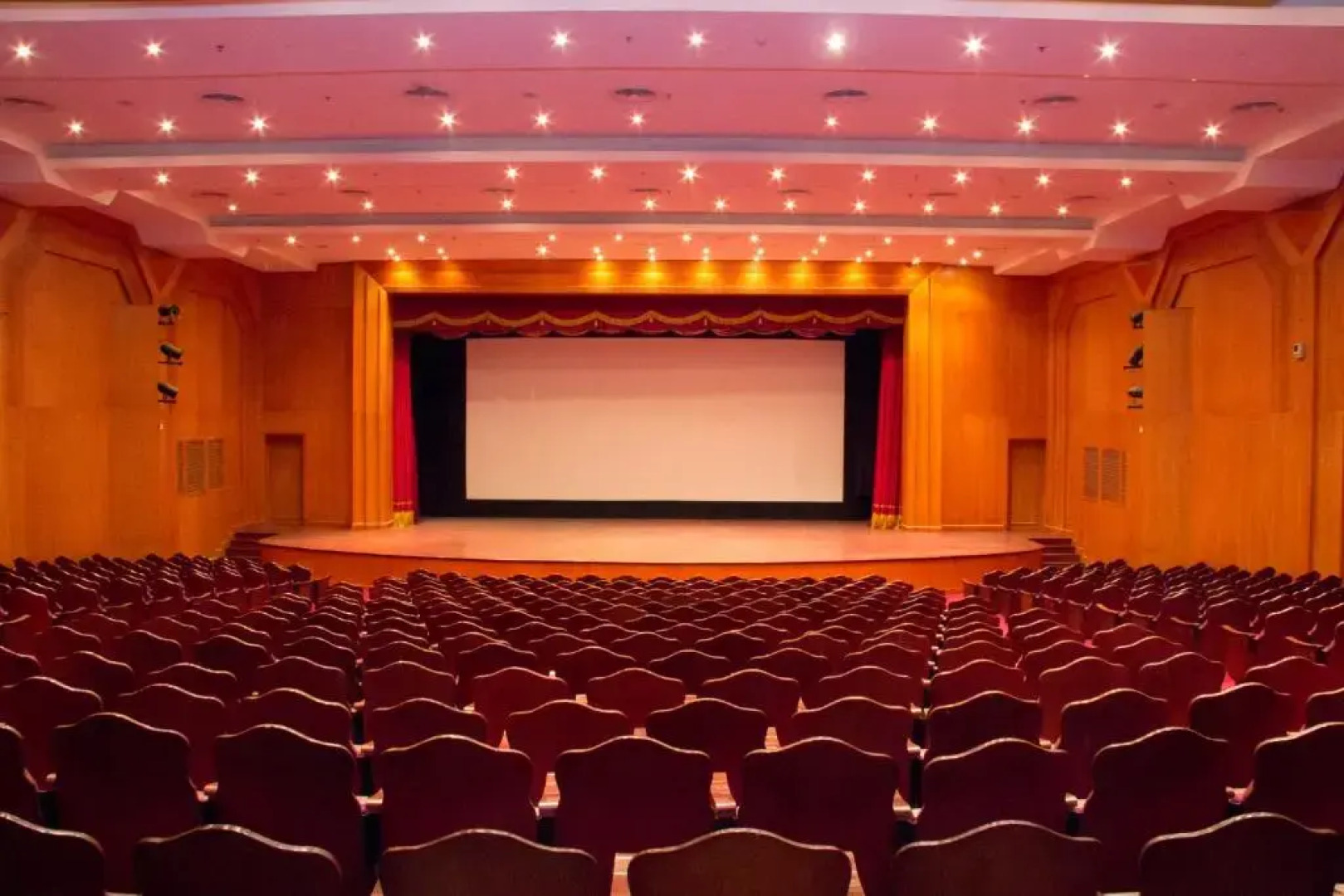 Отель Tolip Aswan