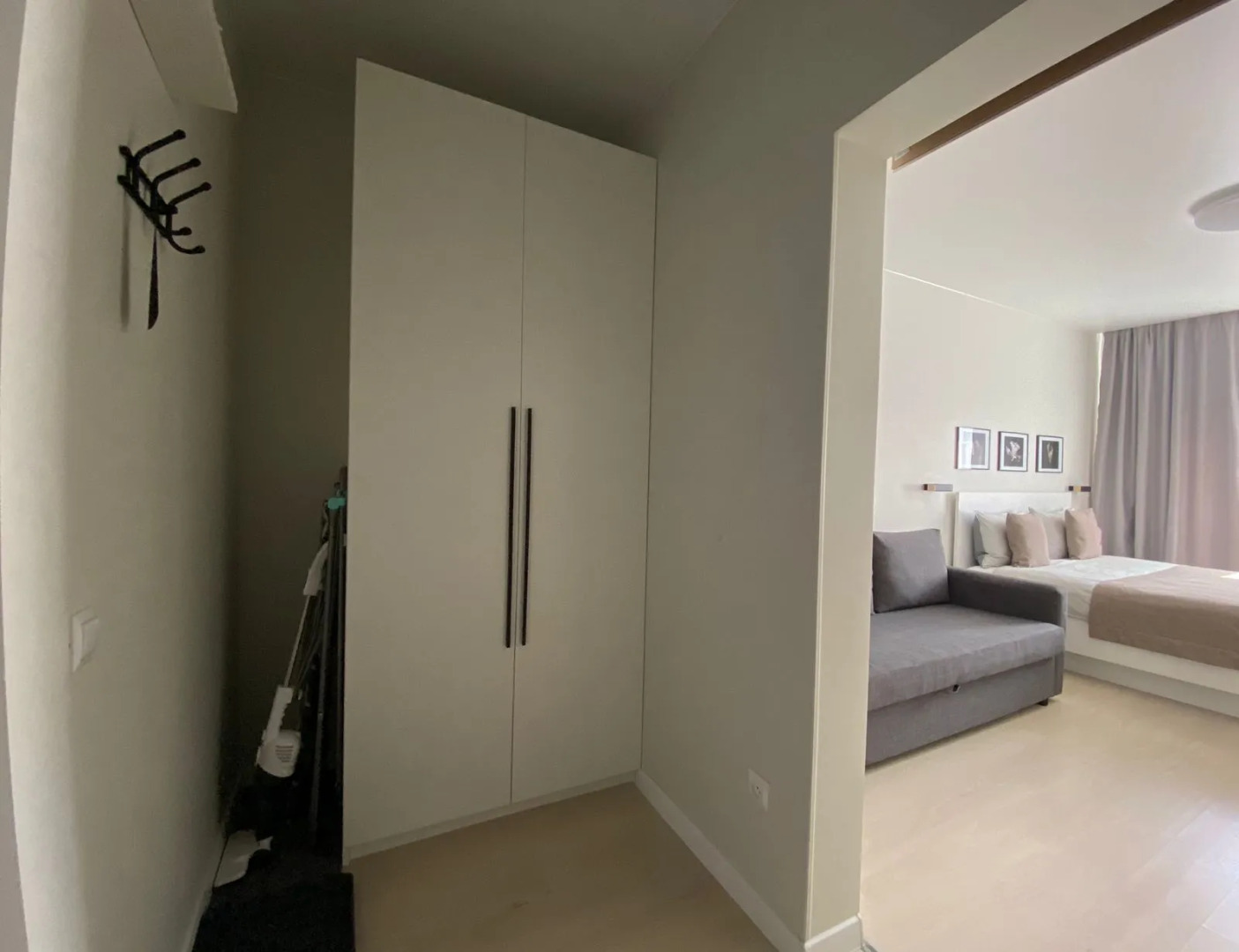 Квартира Holidays Apartment