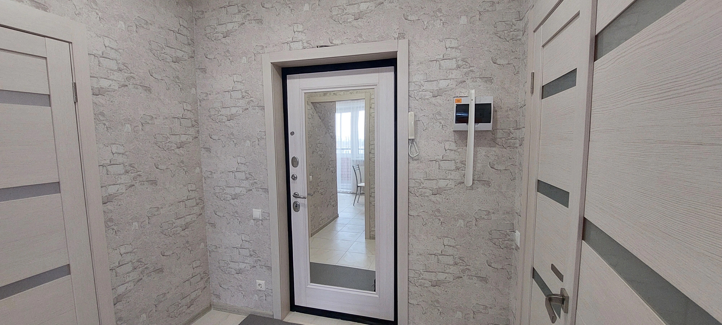 Апартаменты СВ Жираф 6