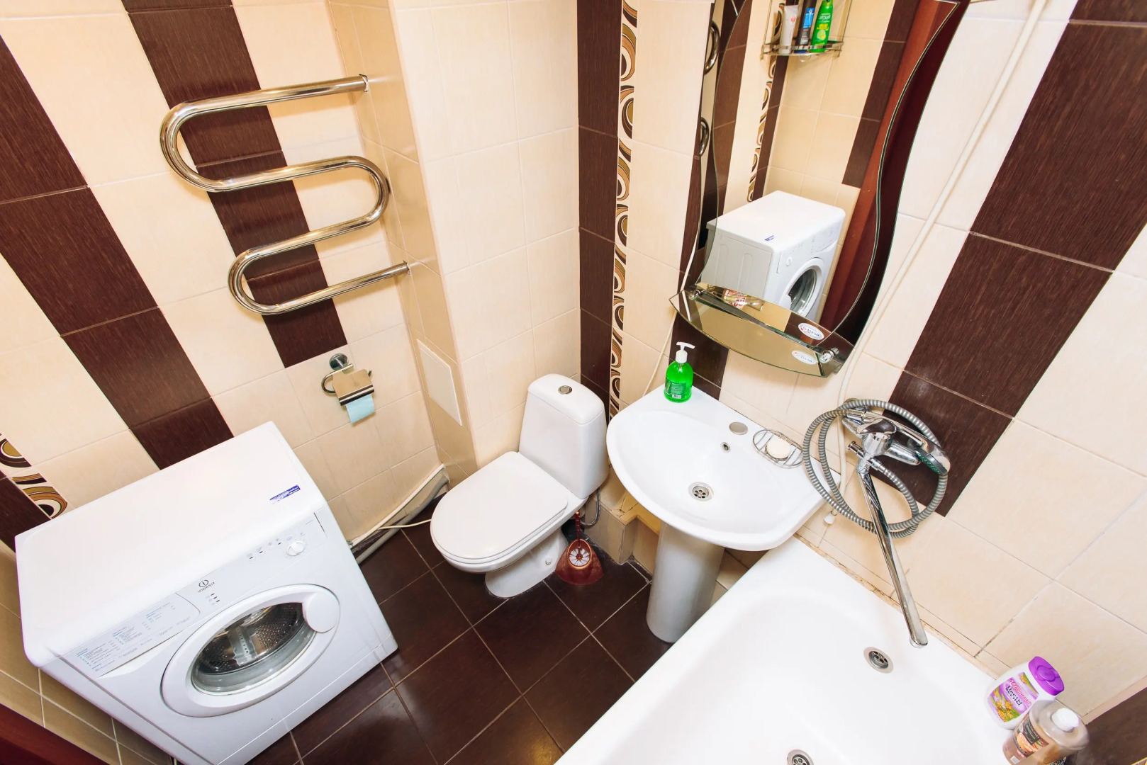 Апартаменты Серова 27