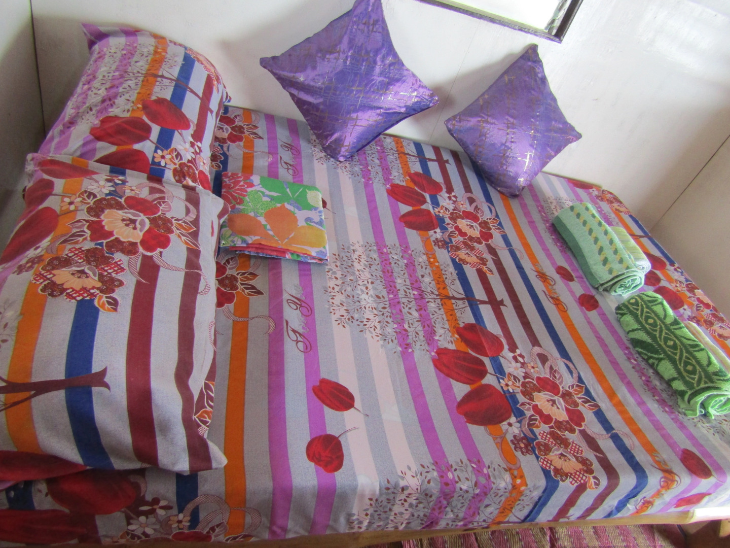 Бунгало Bamboo village on the beach