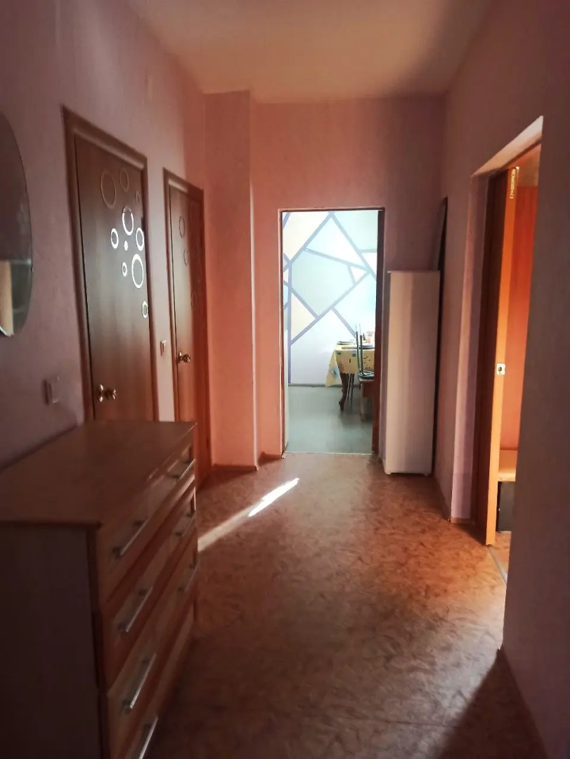 Квартира двухкомнатная рядом с ЖД Вокзалом и КФС