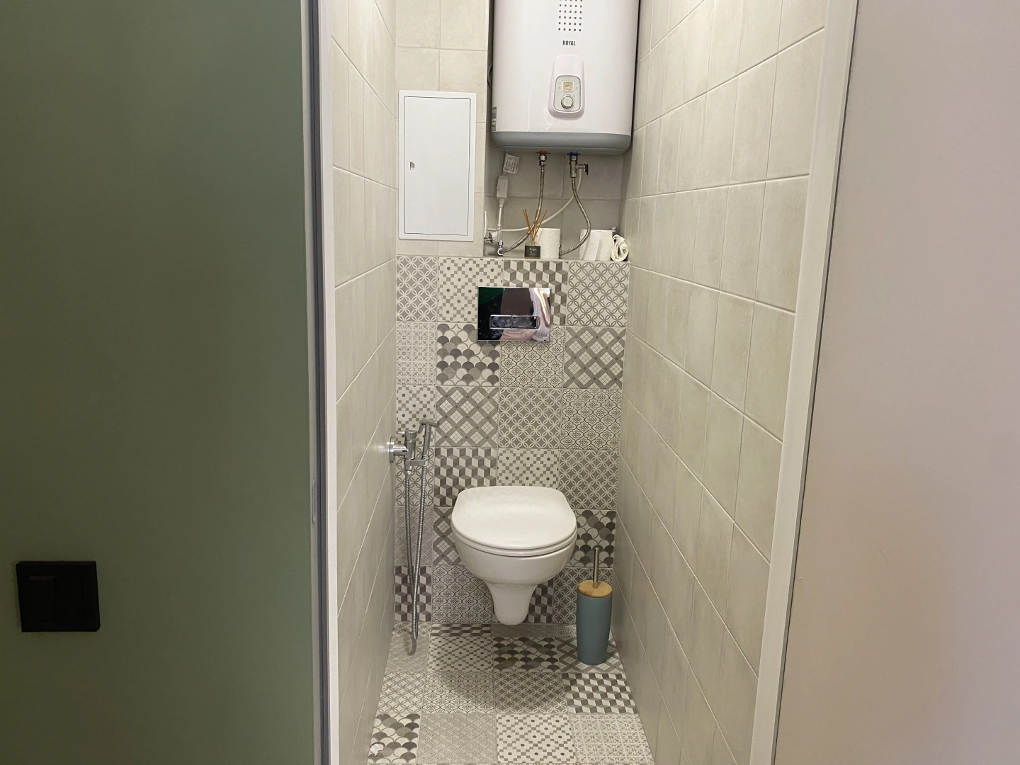 Апартаменты Mid-Century Modern Home