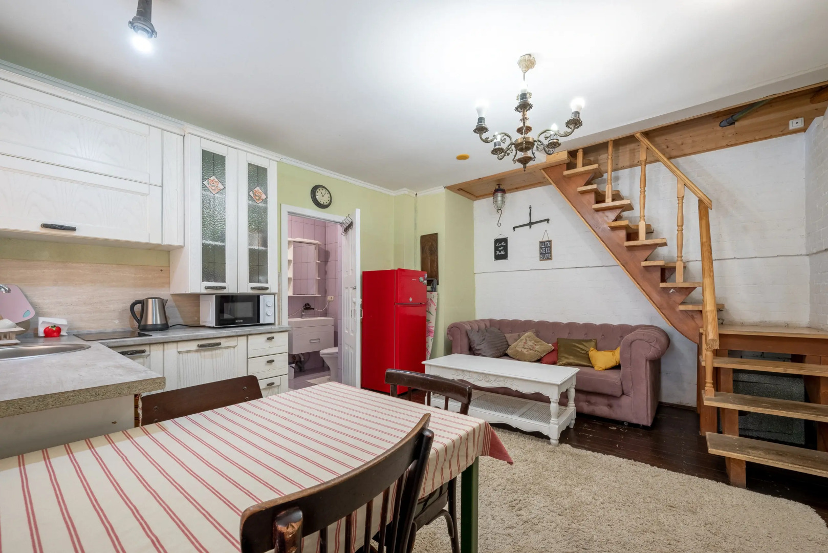 Апартаменты Место под солнцем 10