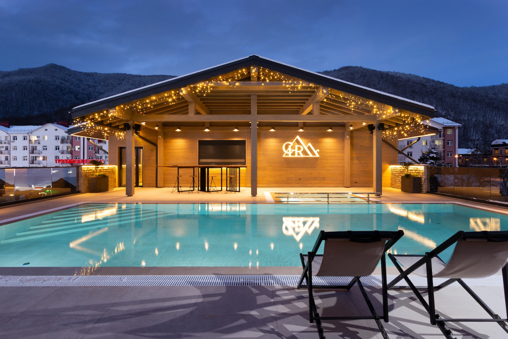 Country Hills Resort