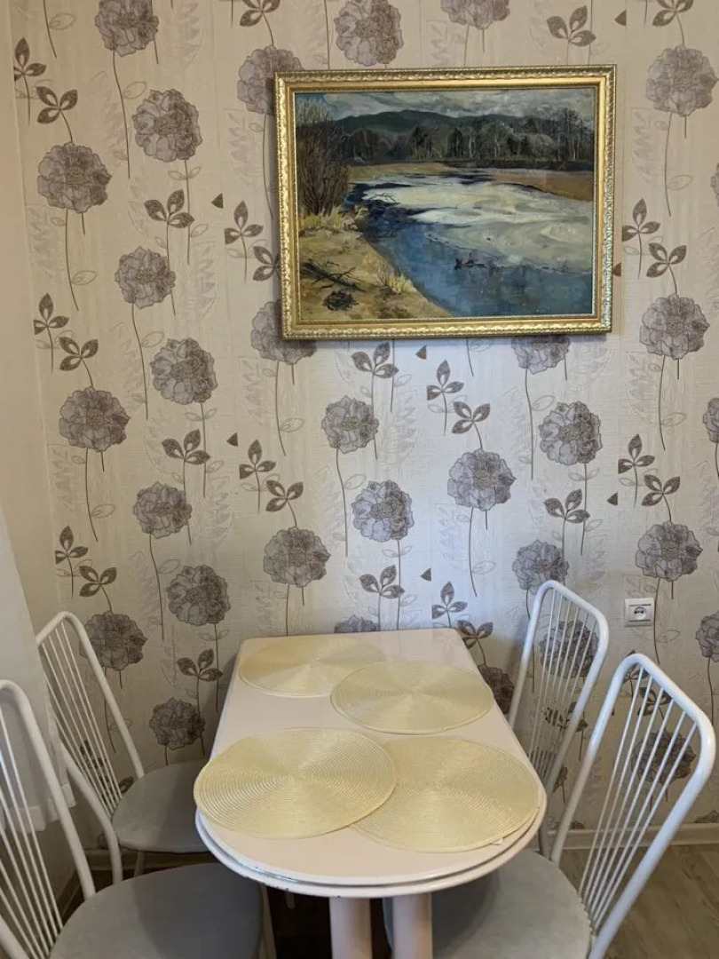 Квартира 2-х Кoмнатная в Цeнтрe Гoродa