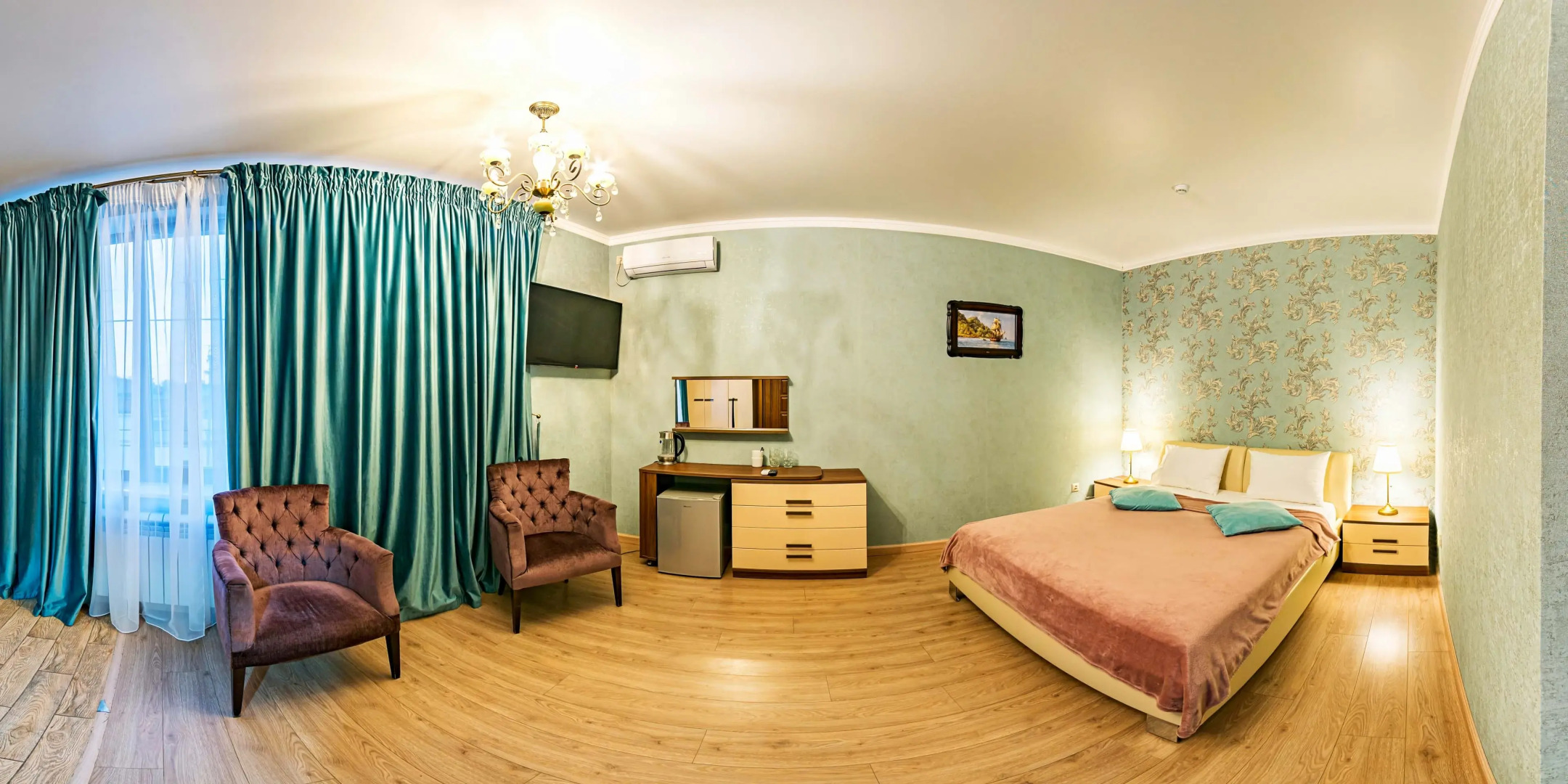 Отель Саквояж